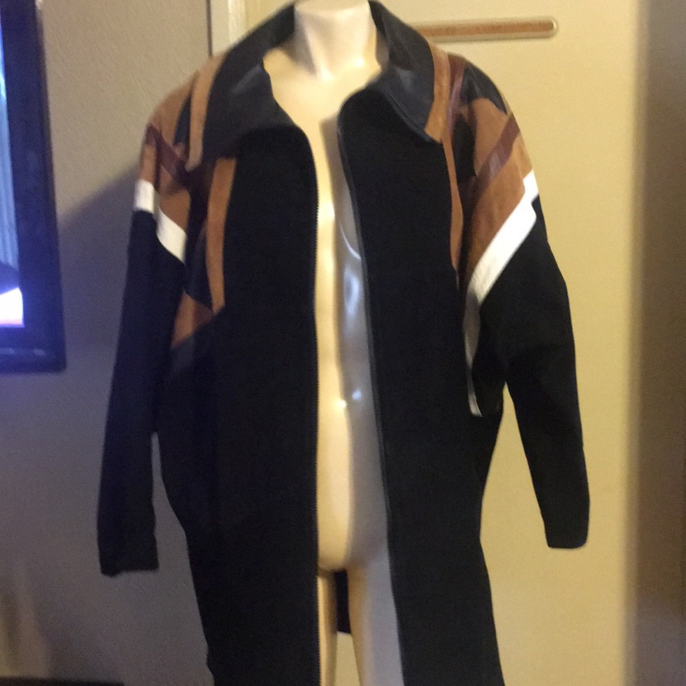 Suede jacket - Picture 2 of 3